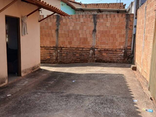 #2977 - Casa para Venda em Pouso Alegre - MG - 1