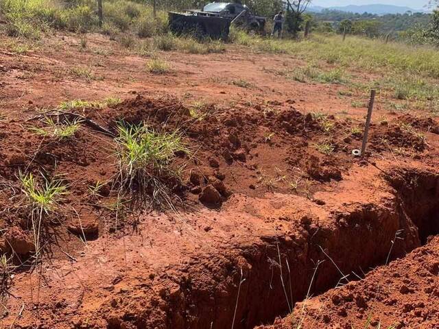 #2998 - Terreno para Venda em Pouso Alegre - MG - 2